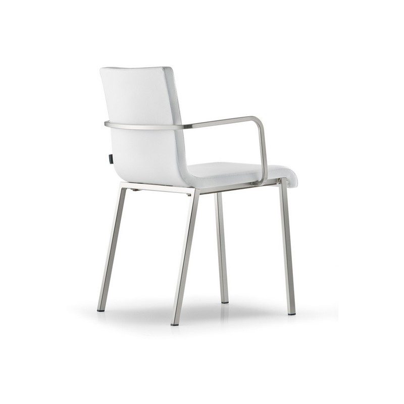 Cadeira cor branca